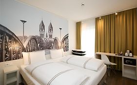 Premier Inn Freiburg City Nord
